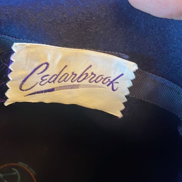 Vintage Cedarbrook Navy Deluxe Velour Cloche Hat main image 6